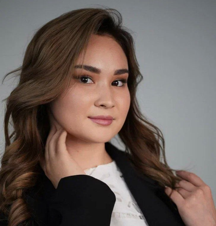 Алина Денисовна